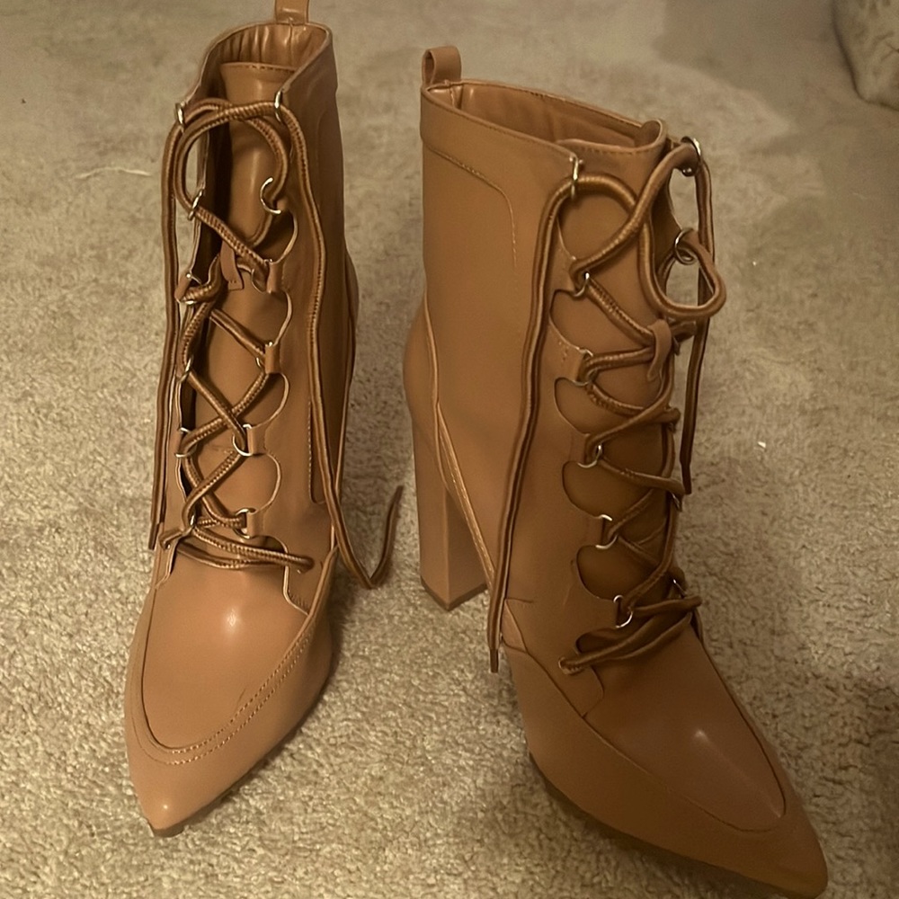 Fashion Nova Boots